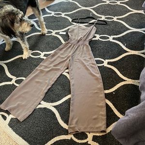 Aritzia / Babaton XXS Jumpsuit